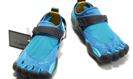 The Natural Footwear – Vibram Five Finger Shoes